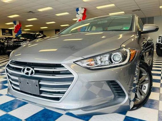 HYUNDAI ELANTRA 2018 5NPD84LF7JH249742 image