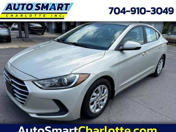 HYUNDAI ELANTRA 2018 5NPD74LF7JH262039 image