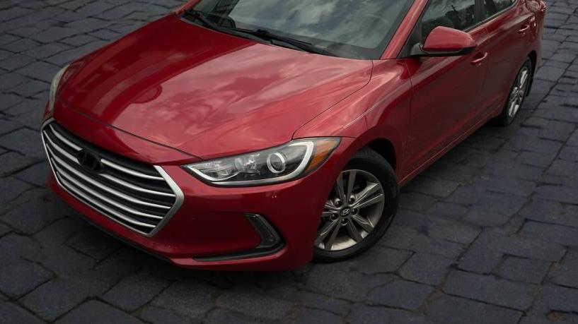 HYUNDAI ELANTRA 2018 5NPD84LF7JH213131 image