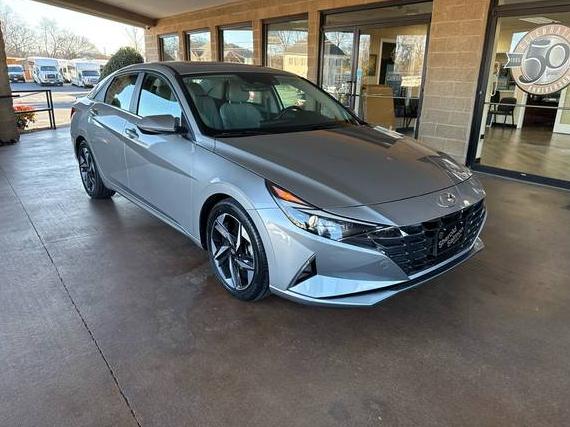 HYUNDAI ELANTRA 2021 5NPLP4AG2MH015779 image HYUNDAI ELANTRA 2021 5NPLP4AG2MH015779 image
