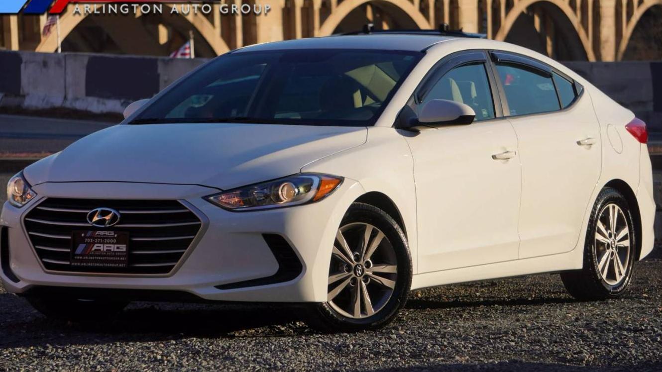 HYUNDAI ELANTRA 2017 5NPD84LF8HH022652 image