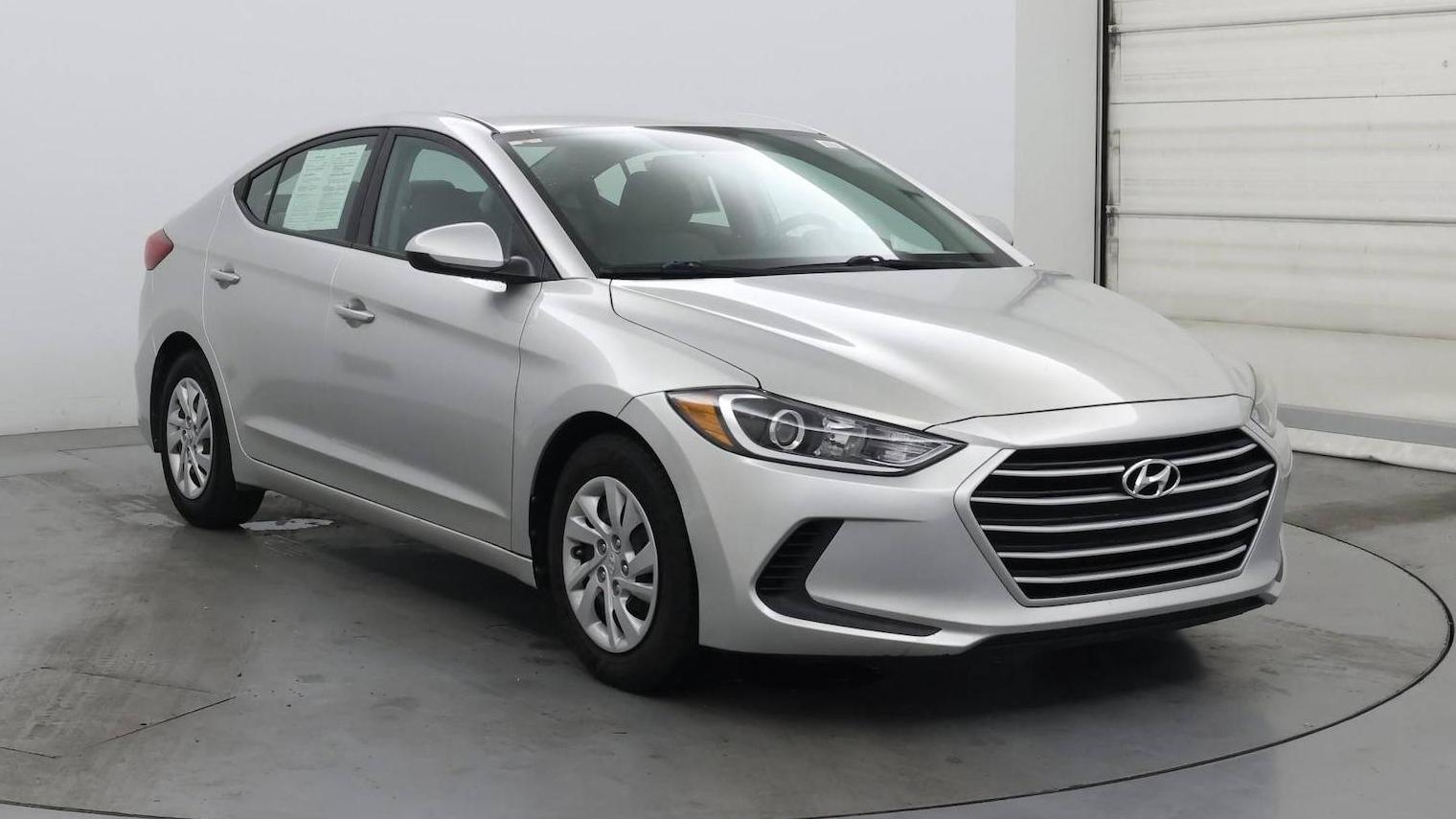 HYUNDAI ELANTRA 2017 5NPD74LF9HH079770 image