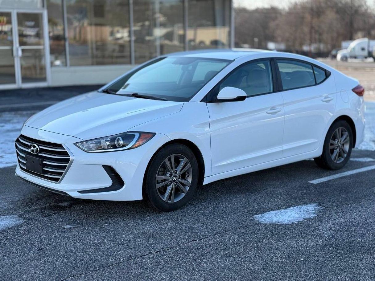 HYUNDAI ELANTRA 2017 5NPD84LF2HH022632 image