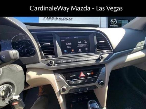 HYUNDAI ELANTRA 2017 KMHD84LF4HU370143 image