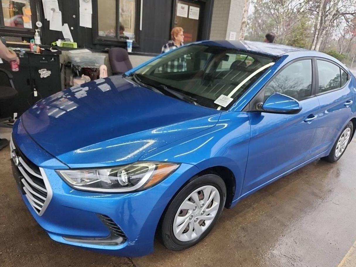 HYUNDAI ELANTRA 2017 5NPD74LF7HH112412 image