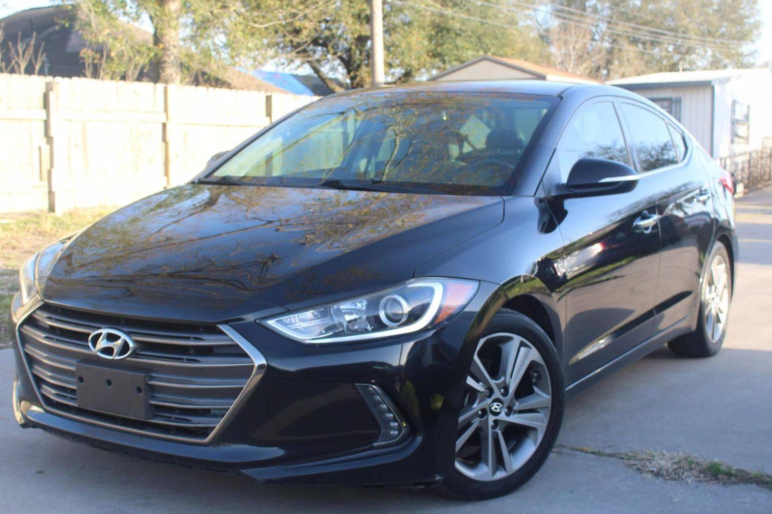 HYUNDAI ELANTRA 2017 5NPD84LF2HH031377 image