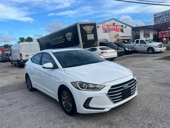 HYUNDAI ELANTRA 2017 5NPD84LF6HH143261 image