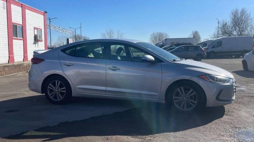 HYUNDAI ELANTRA 2017 5NPD84LF9HH176724 image