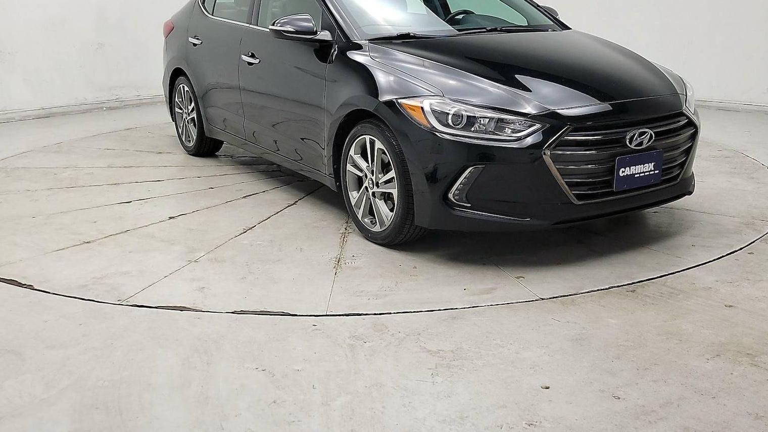 HYUNDAI ELANTRA 2017 5NPD84LF2HH047403 image