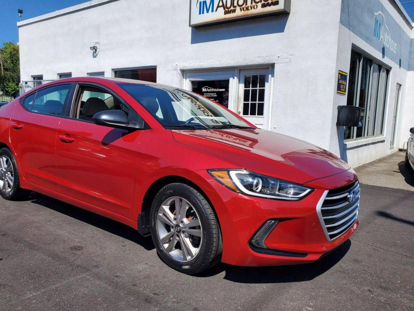 HYUNDAI ELANTRA 2017 KMHD84LF4HU237558 image