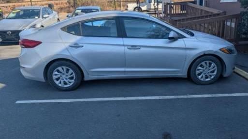 HYUNDAI ELANTRA 2017 5NPD74LF9HH104442 image