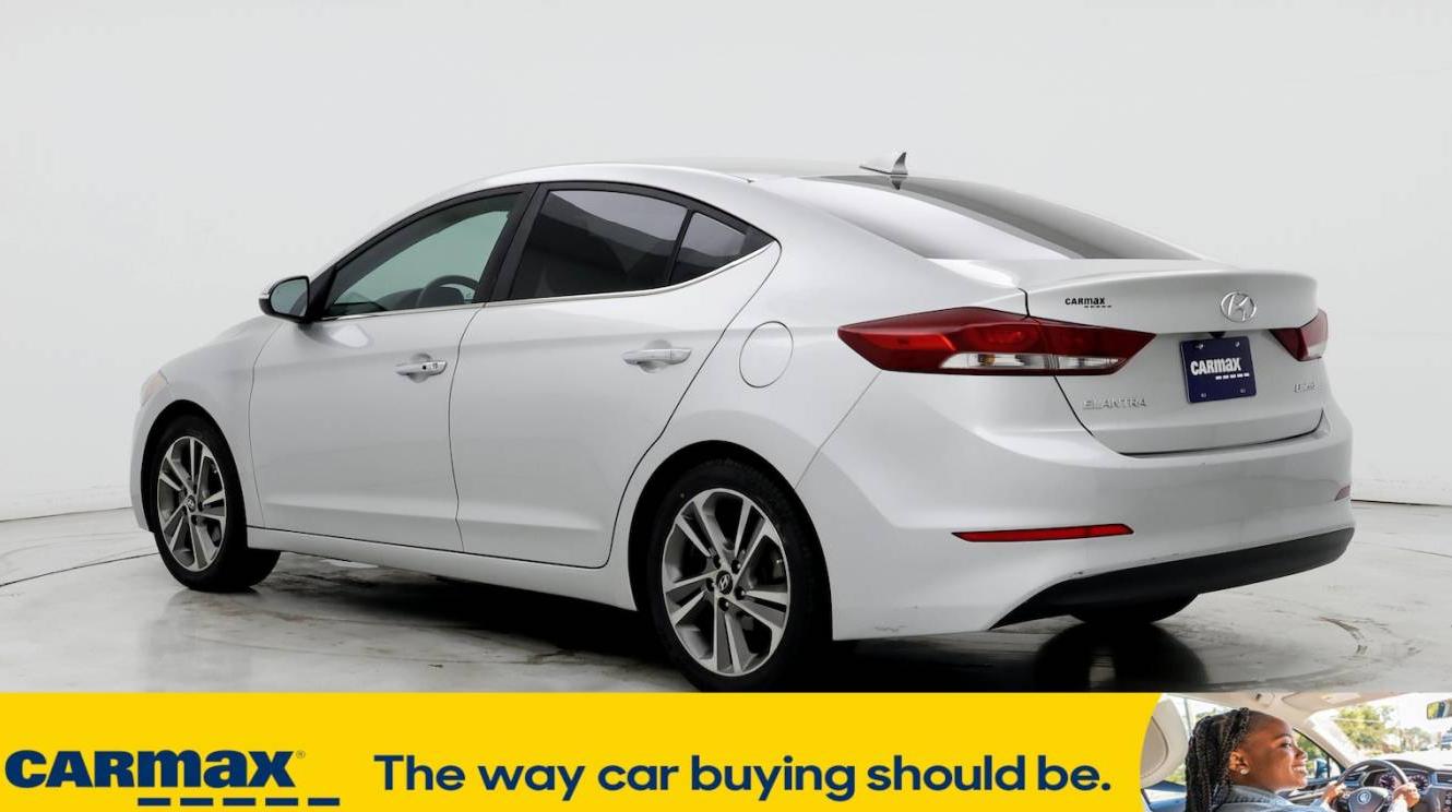 HYUNDAI ELANTRA 2017 5NPD84LF5HH068391 image