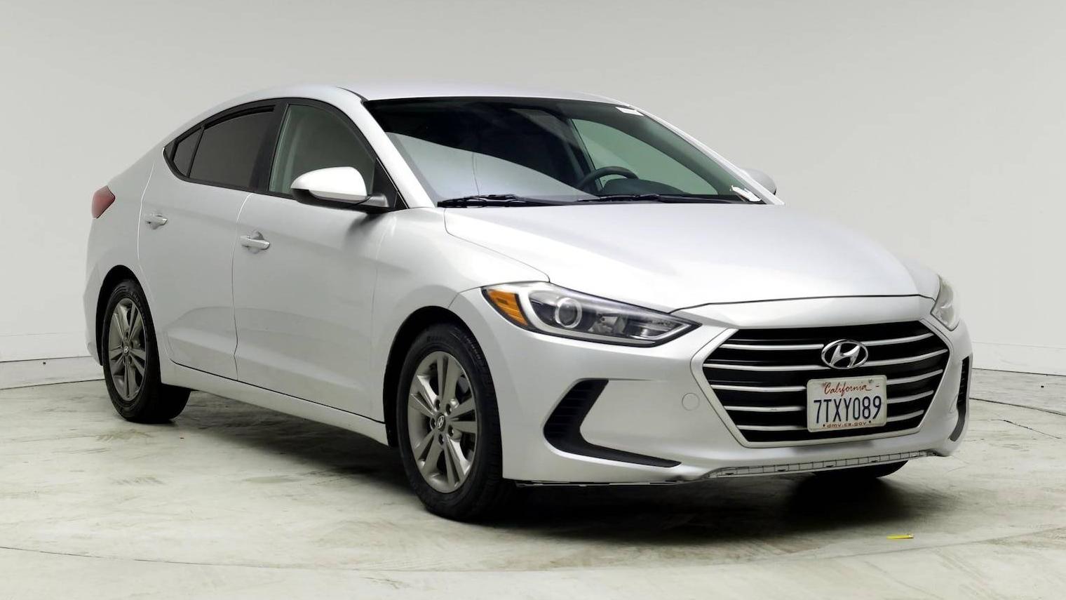 HYUNDAI ELANTRA 2017 KMHD84LF5HU069008 image