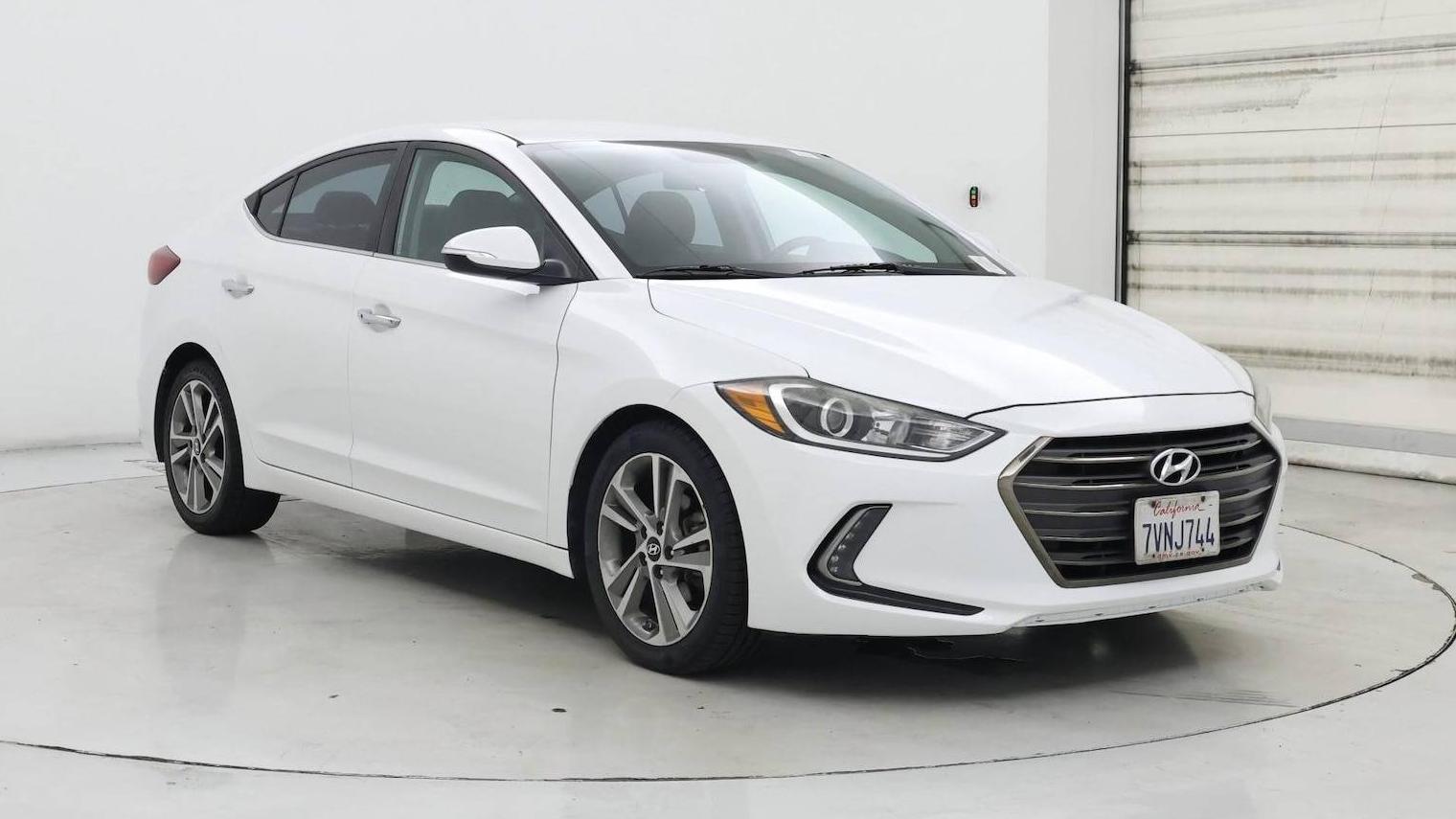 HYUNDAI ELANTRA 2017 5NPD84LF7HH122631 image