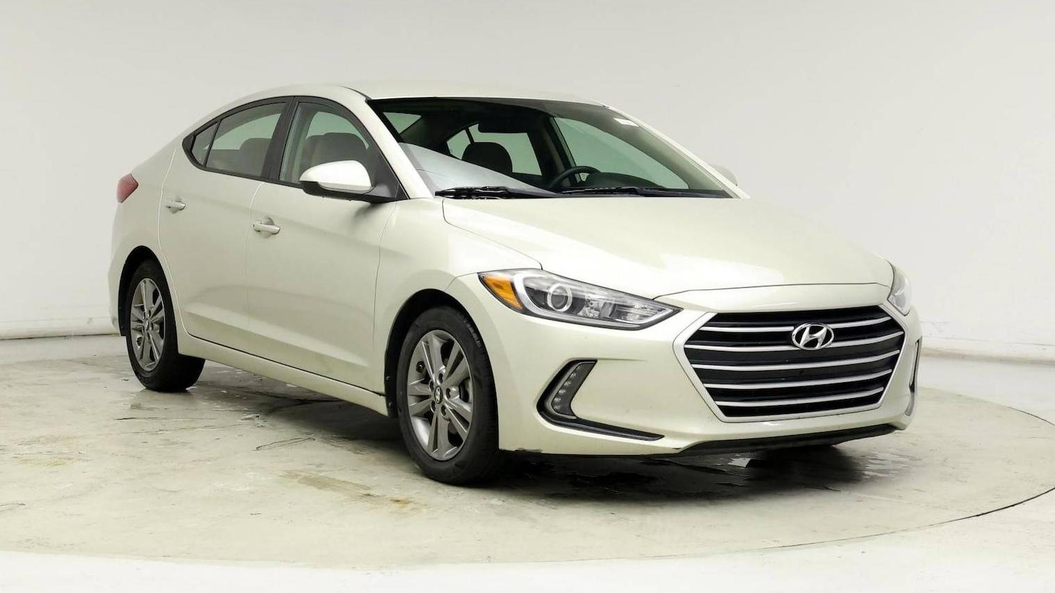 HYUNDAI ELANTRA 2017 5NPD84LF9HH098879 image