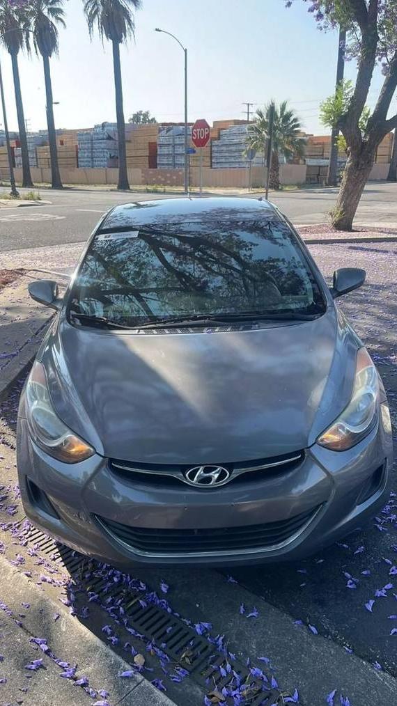 HYUNDAI ELANTRA 2012 5NPDH4AE2CH127996 image