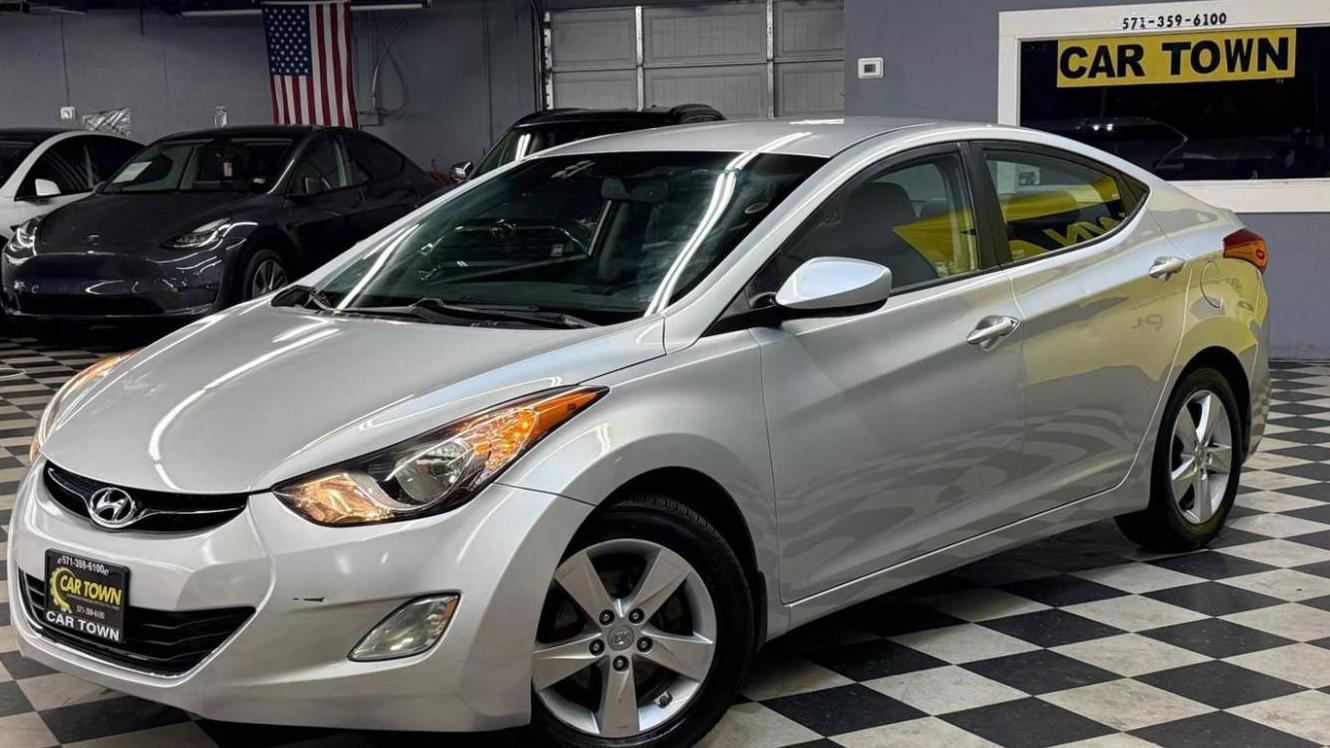 HYUNDAI ELANTRA 2012 KMHDH4AE1CU456304 image