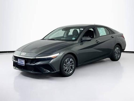 HYUNDAI ELANTRA 2024 KMHLM4DGXRU663271 image