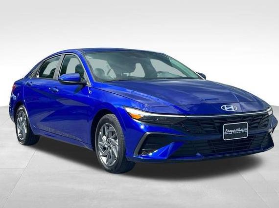 HYUNDAI ELANTRA 2024 KMHLM4DG1RU638498 image