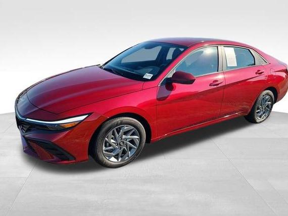 HYUNDAI ELANTRA 2024 KMHLM4DG6RU813585 image