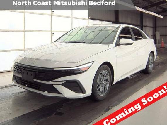 HYUNDAI ELANTRA 2024 KMHLM4DG6RU684151 image