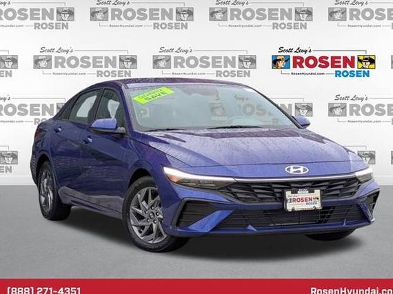 HYUNDAI ELANTRA 2024 KMHLM4DG0RU716267 image HYUNDAI ELANTRA 2024 KMHLM4DG0RU716267 image