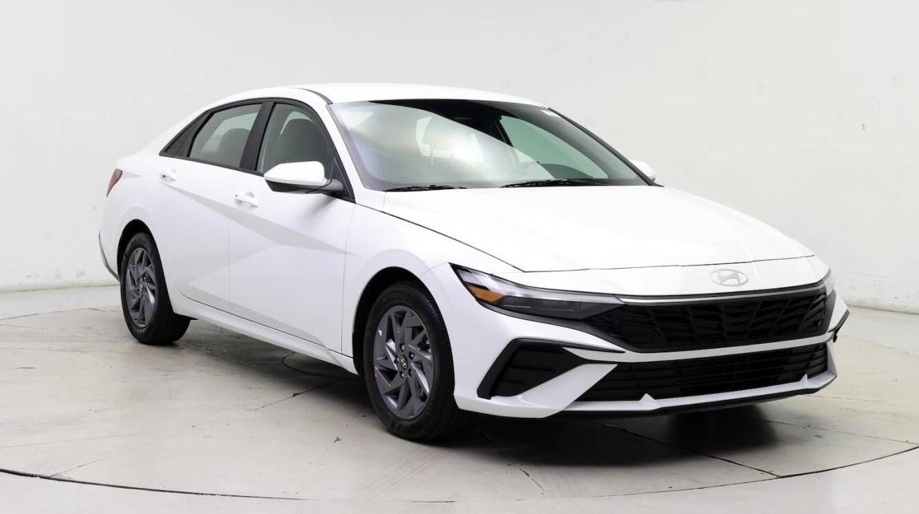 HYUNDAI ELANTRA 2024 KMHLM4DG0RU707763 image