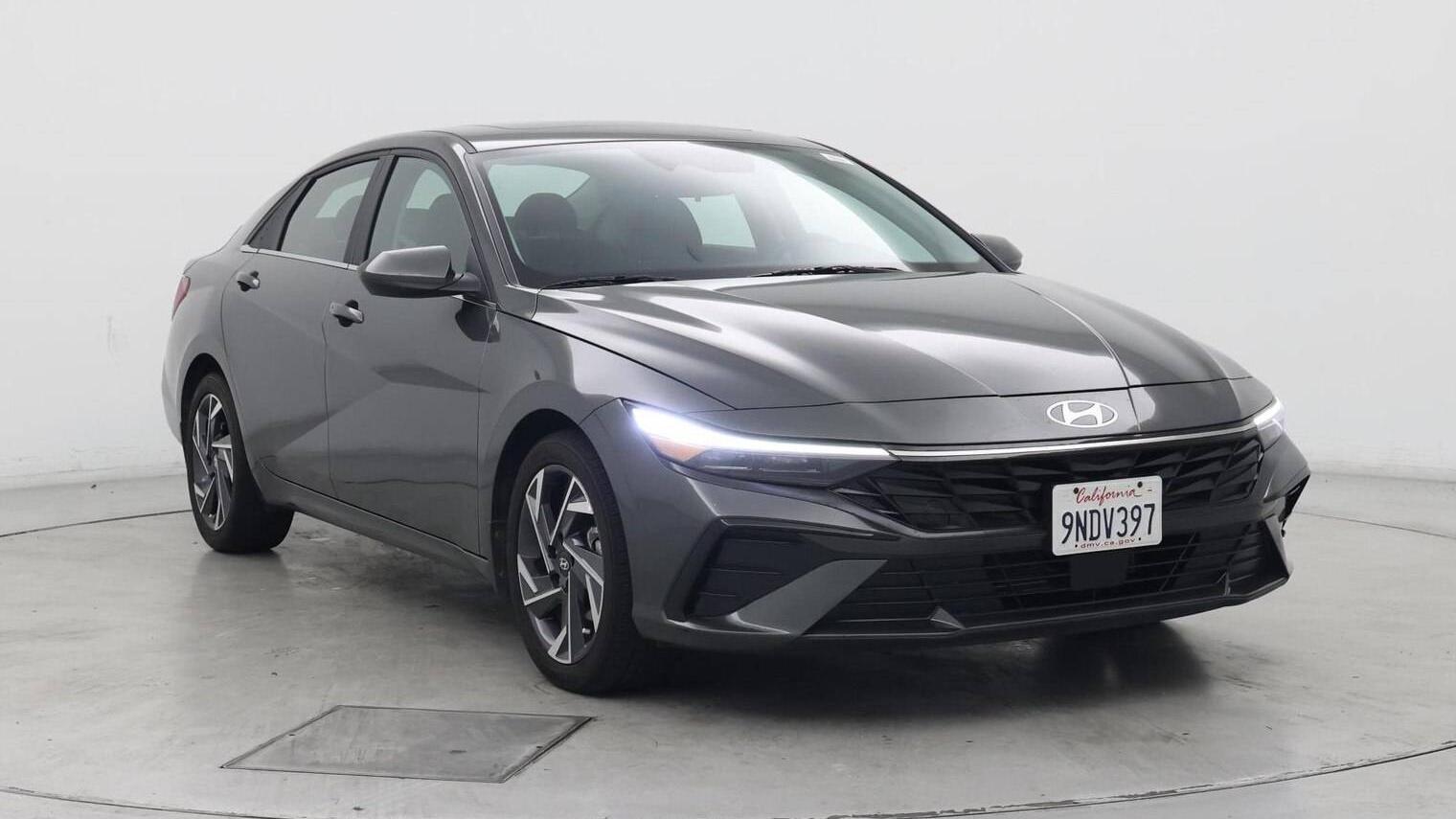 HYUNDAI ELANTRA 2024 KMHLS4DG8RU711081 image HYUNDAI ELANTRA 2024 KMHLS4DG8RU711081 image