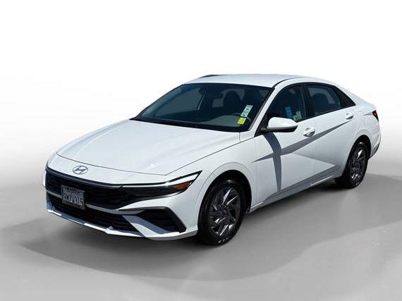 HYUNDAI ELANTRA 2024 KMHLM4DG4RU732424 image