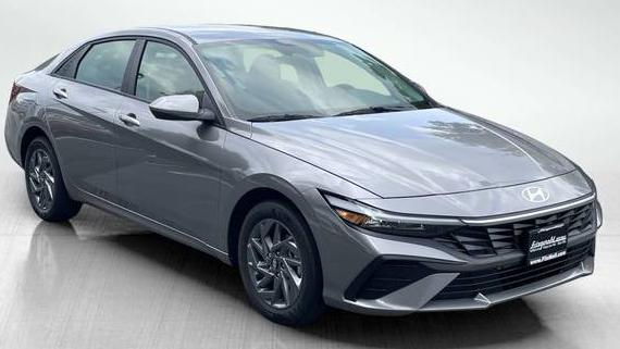 HYUNDAI ELANTRA 2024 KMHLM4DG1RU745499 image