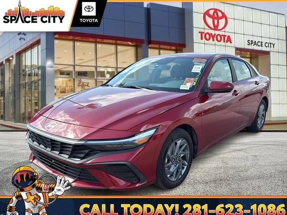 HYUNDAI ELANTRA 2024 KMHLM4DG1RU647928 image