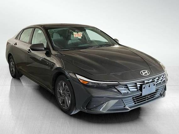 HYUNDAI ELANTRA 2024 KMHLM4DG1RU655852 image HYUNDAI ELANTRA 2024 KMHLM4DG1RU655852 image