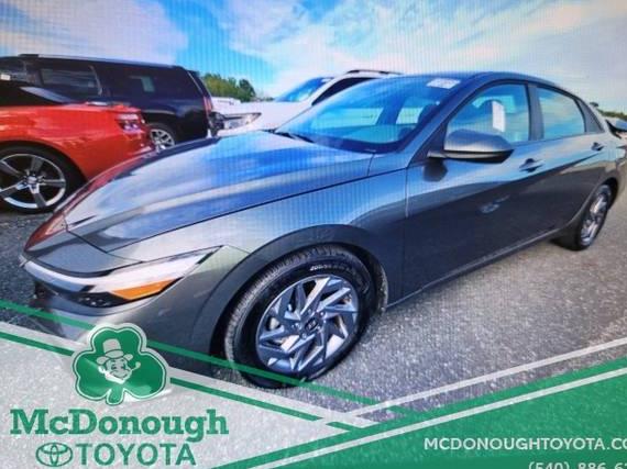 HYUNDAI ELANTRA 2024 KMHLM4DG0RU849496 image