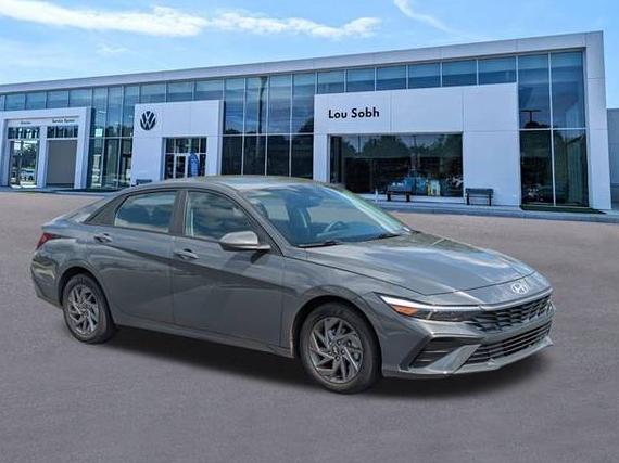 HYUNDAI ELANTRA 2024 KMHLM4DG8RU692882 image