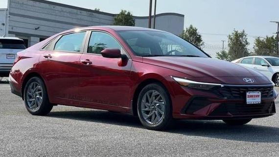 HYUNDAI ELANTRA 2024 KMHLM4DG5RU804019 image
