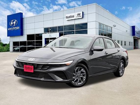 HYUNDAI ELANTRA 2024 KMHLM4DG8RU817329 image