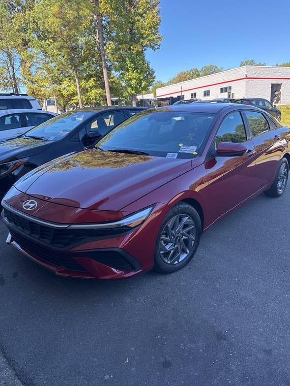 HYUNDAI ELANTRA 2024 KMHLM4DG4RU768727 image