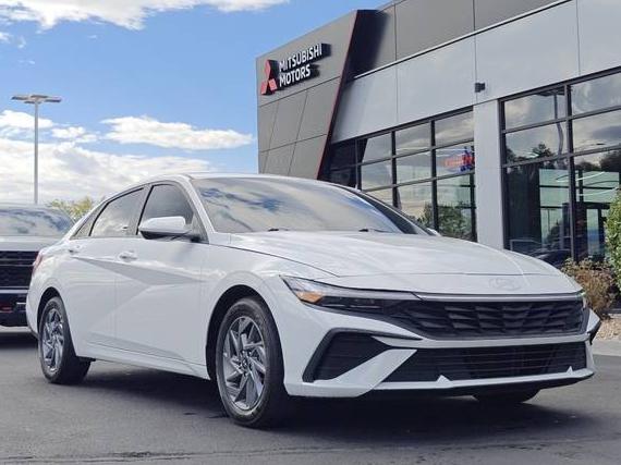 HYUNDAI ELANTRA 2024 KMHLM4DG2RU687662 image HYUNDAI ELANTRA 2024 KMHLM4DG2RU687662 image