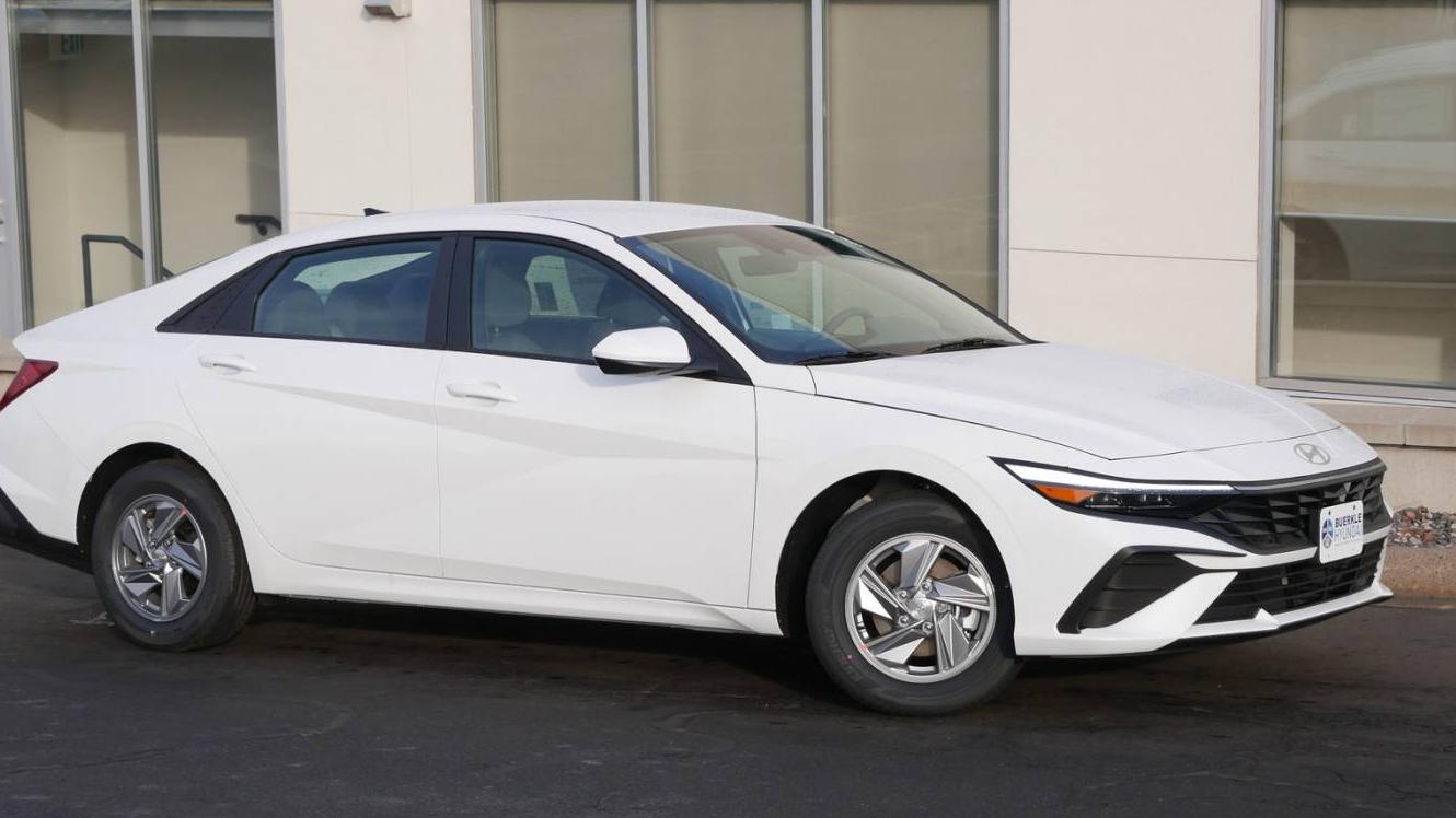 HYUNDAI ELANTRA 2024 KMHLL4DG6RU712730 image