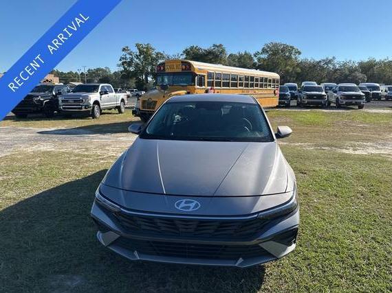 HYUNDAI ELANTRA 2024 KMHLM4DG4RU673634 image