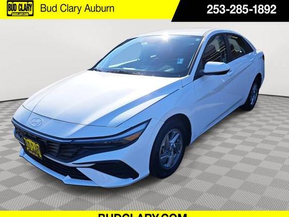 HYUNDAI ELANTRA 2024 KMHLL4DG1RU685503 image HYUNDAI ELANTRA 2024 KMHLL4DG1RU685503 image