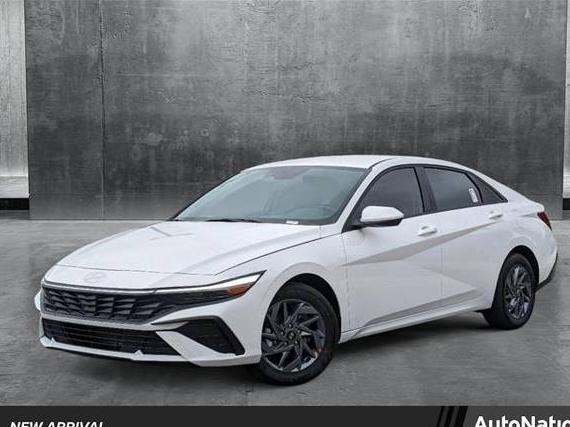 HYUNDAI ELANTRA 2024 KMHLM4DG6RU763688 image