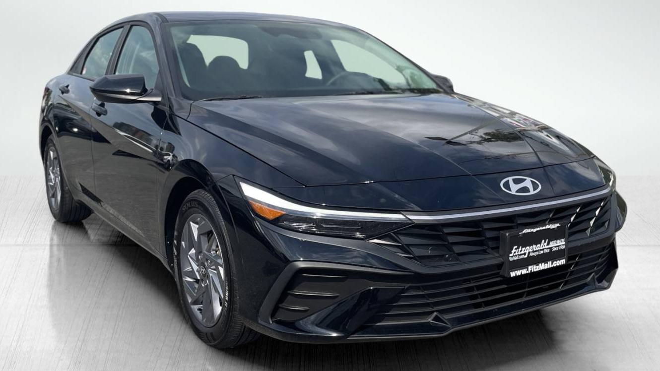 HYUNDAI ELANTRA 2024 KMHLM4DG5RU639864 image HYUNDAI ELANTRA 2024 KMHLM4DG5RU639864 image