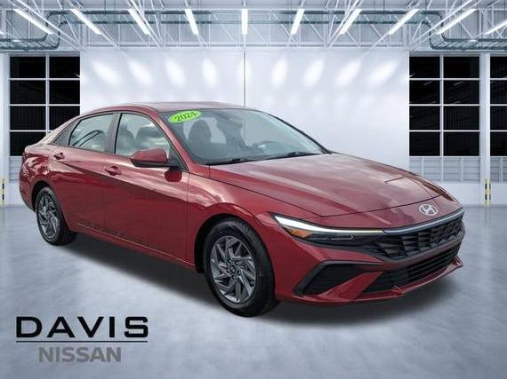 HYUNDAI ELANTRA 2024 KMHLM4DG0RU661335 image