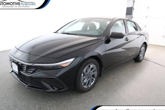 HYUNDAI ELANTRA 2024 KMHLM4DG2RU747892 image