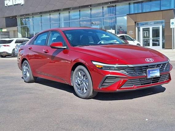 HYUNDAI ELANTRA 2024 KMHLM4DG2RU787163 image HYUNDAI ELANTRA 2024 KMHLM4DG2RU787163 image