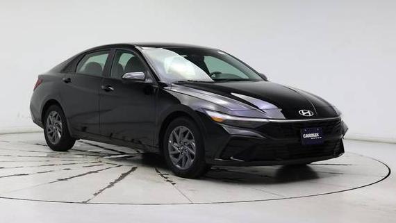 HYUNDAI ELANTRA 2024 KMHLM4DG2RU666472 image