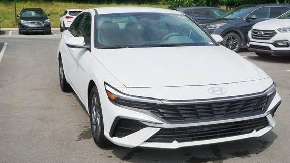 HYUNDAI ELANTRA 2024 KMHLM4DG8RU818772 image HYUNDAI ELANTRA 2024 KMHLM4DG8RU818772 image