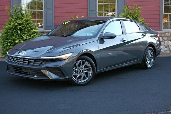HYUNDAI ELANTRA 2024 KMHLM4DGXRU751821 image HYUNDAI ELANTRA 2024 KMHLM4DGXRU751821 image