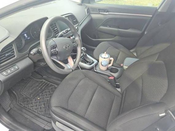 HYUNDAI ELANTRA 2020 5NPD84LF7LH595003 image